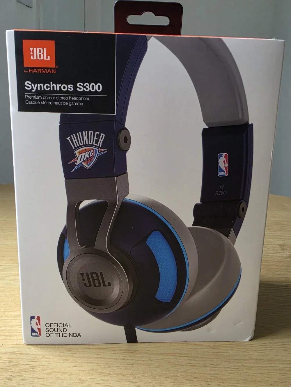 JBL Synchros S300 Headphones - Black/Blue